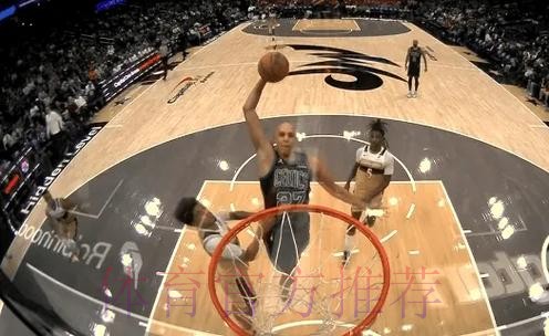 爆发!阿门全场一条龙加速起飞滑翔劈扣,单节9中7砍下16分 爆发!阿门全场一条龙加速起飞滑翔劈扣,单节9中7砍下16分